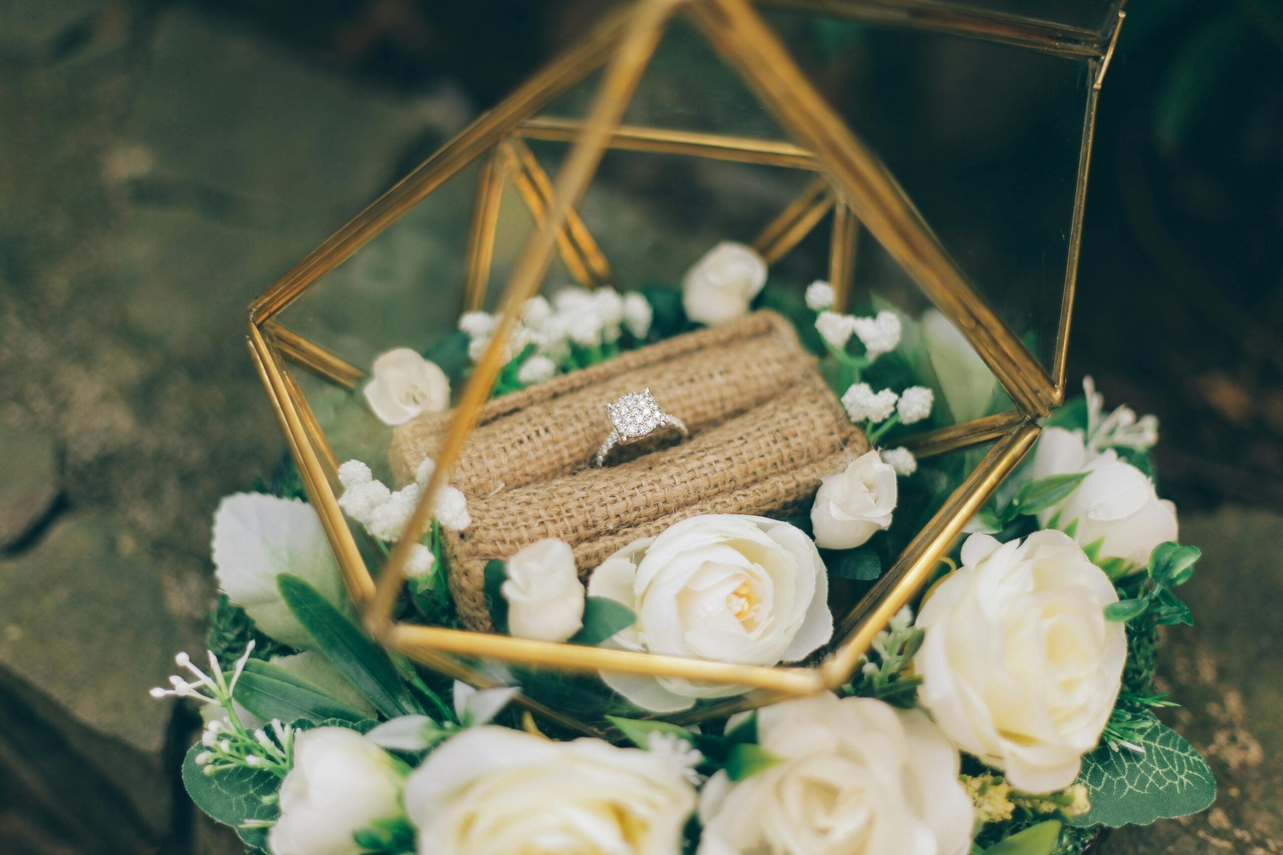 Why Lab-Grown Diamonds Are Revolutionizing Engagement Ring