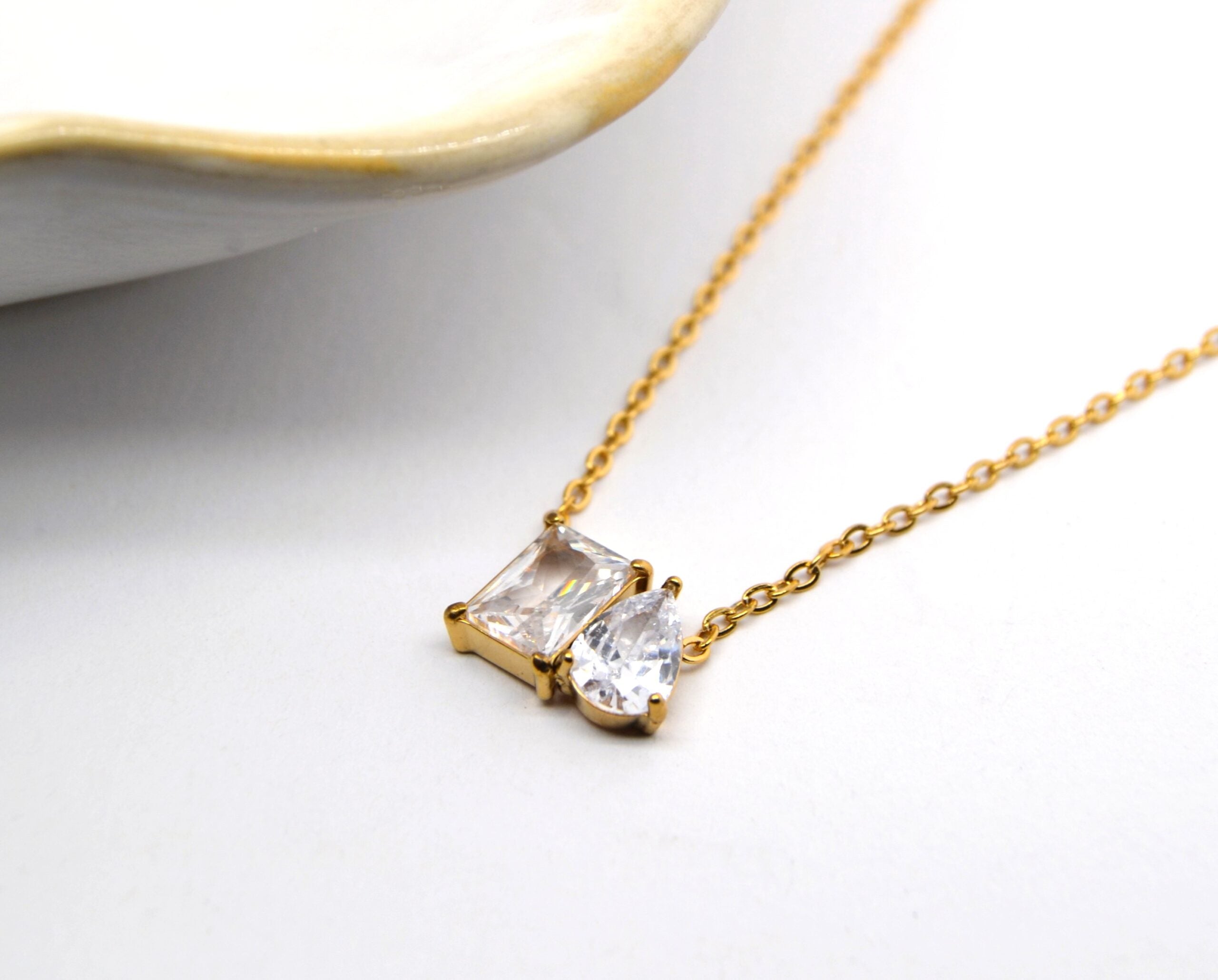 Ari Gold Necklace image 0