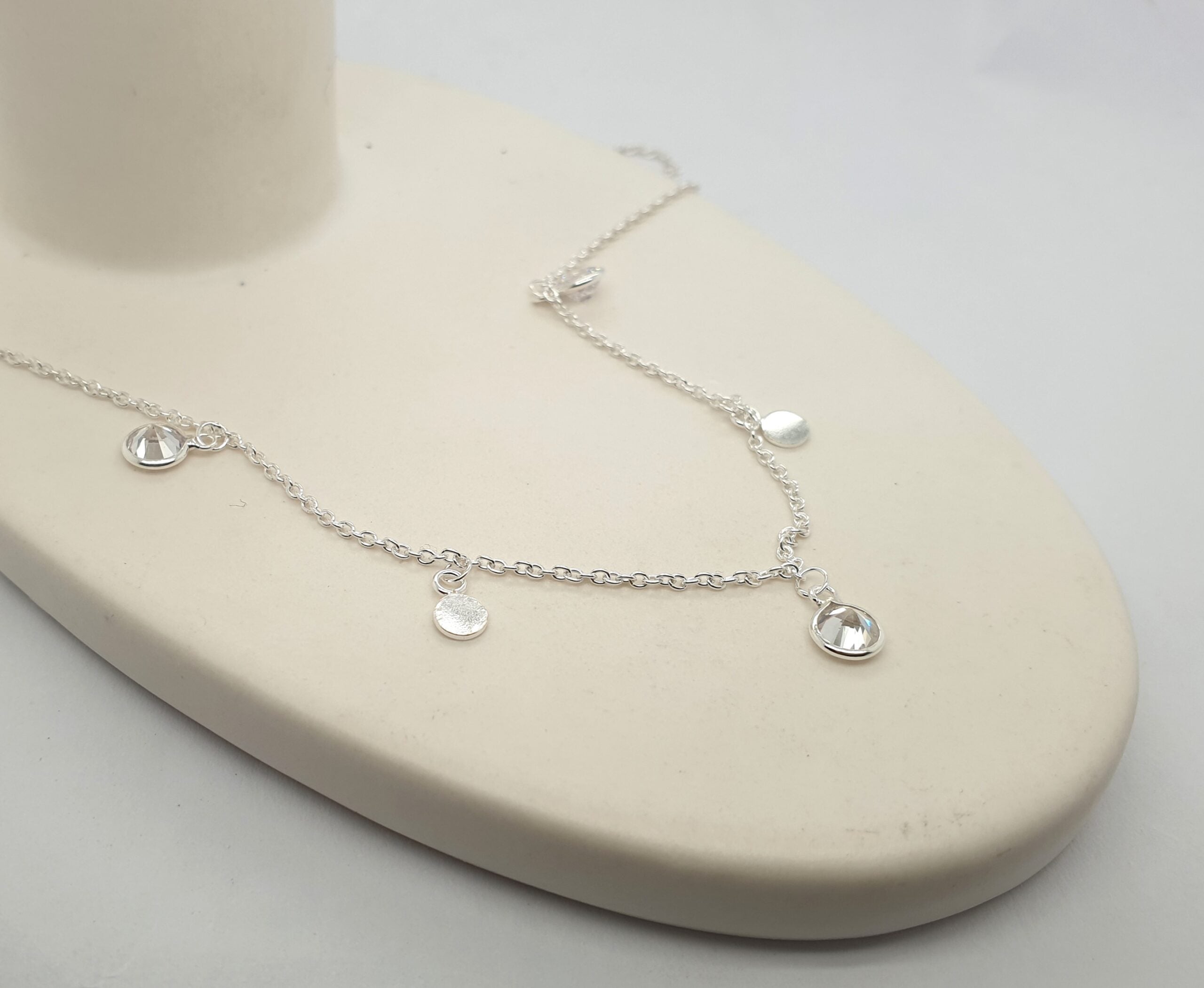 Kim's Cubic Layer Chain image 0
