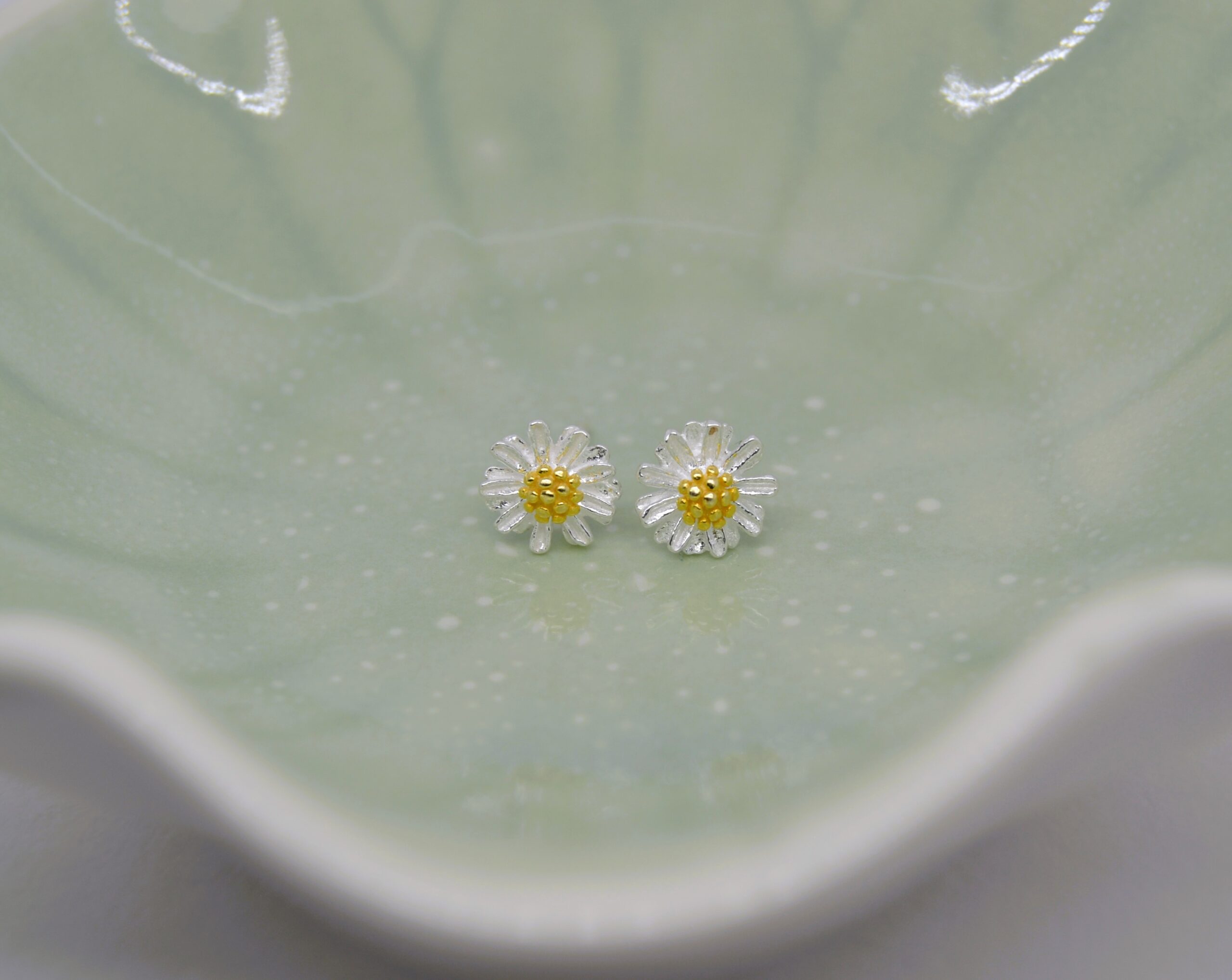 Daisy Dream Studs image 0