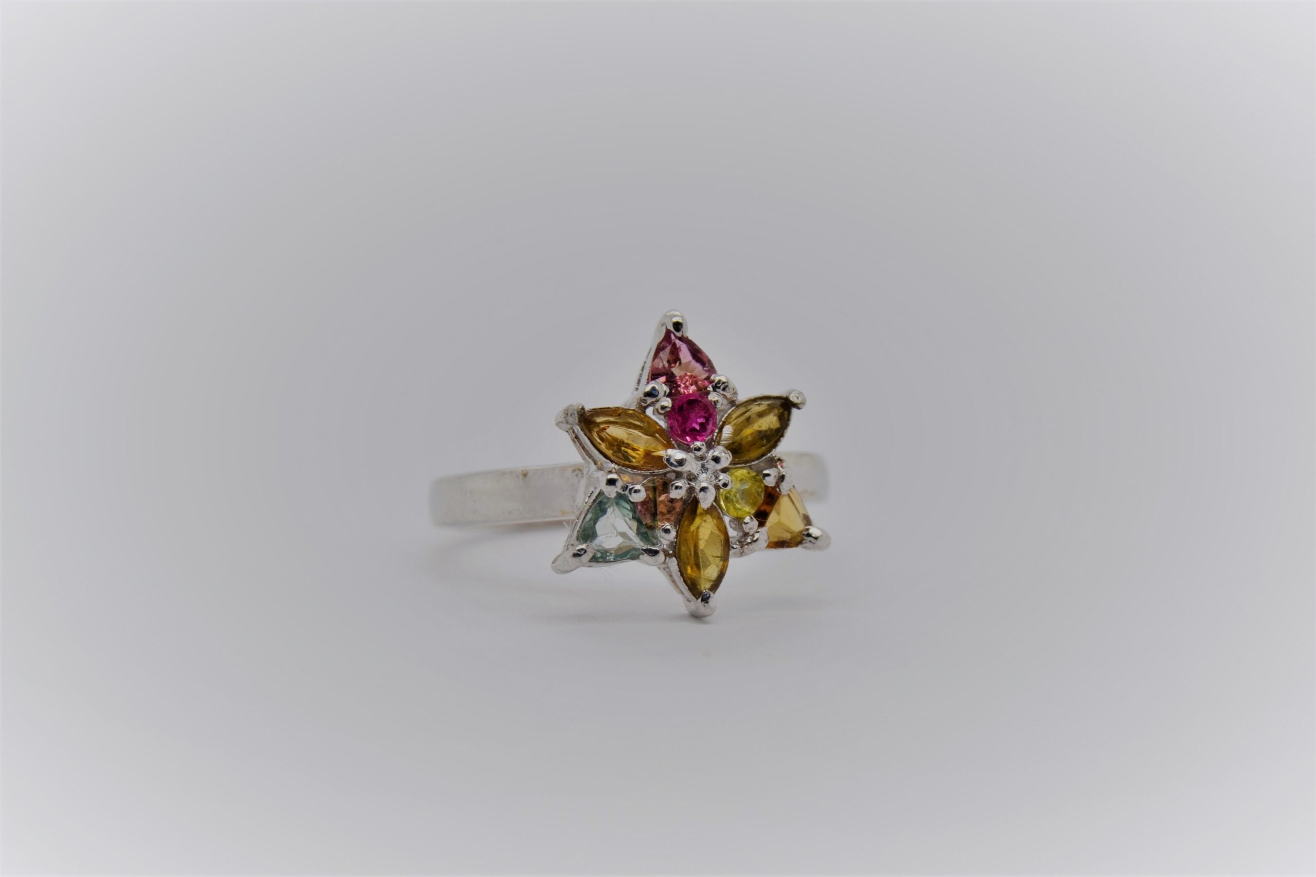 Colour Star Ring image 0