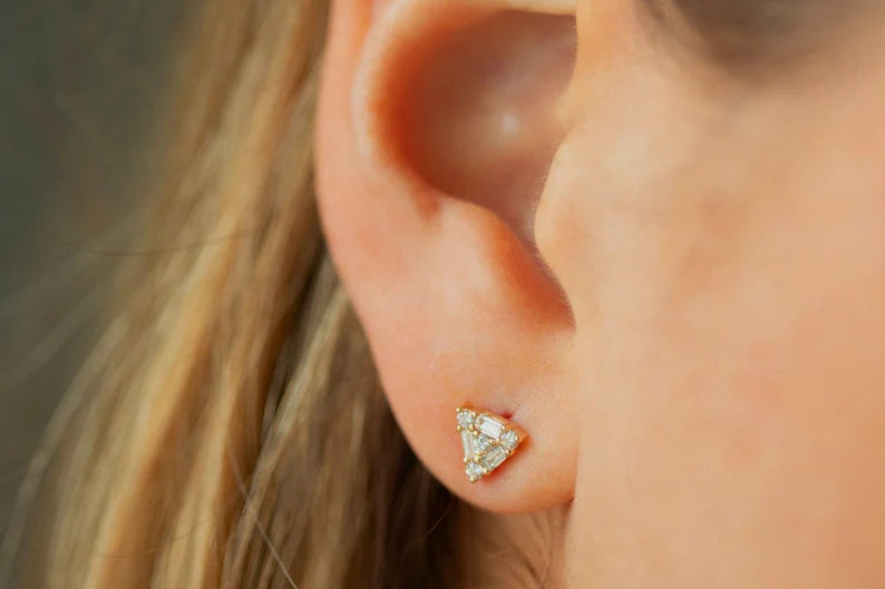 The Baguette Triangle Diamond Earrings image 0