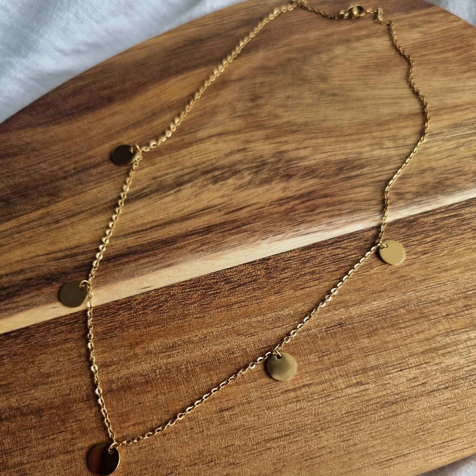 Circle Gold Layer Necklace image 1