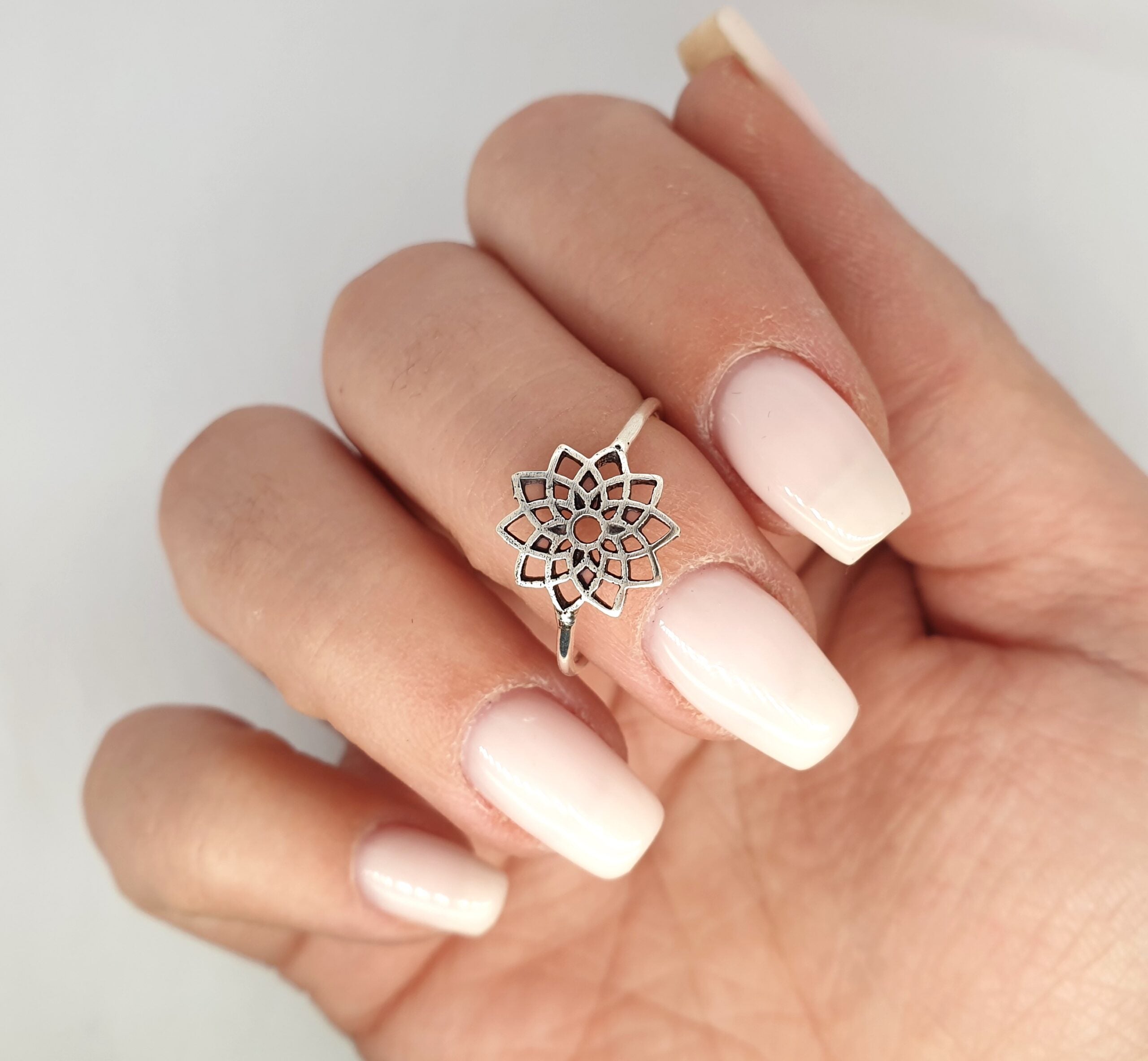 Avery Ring image 0
