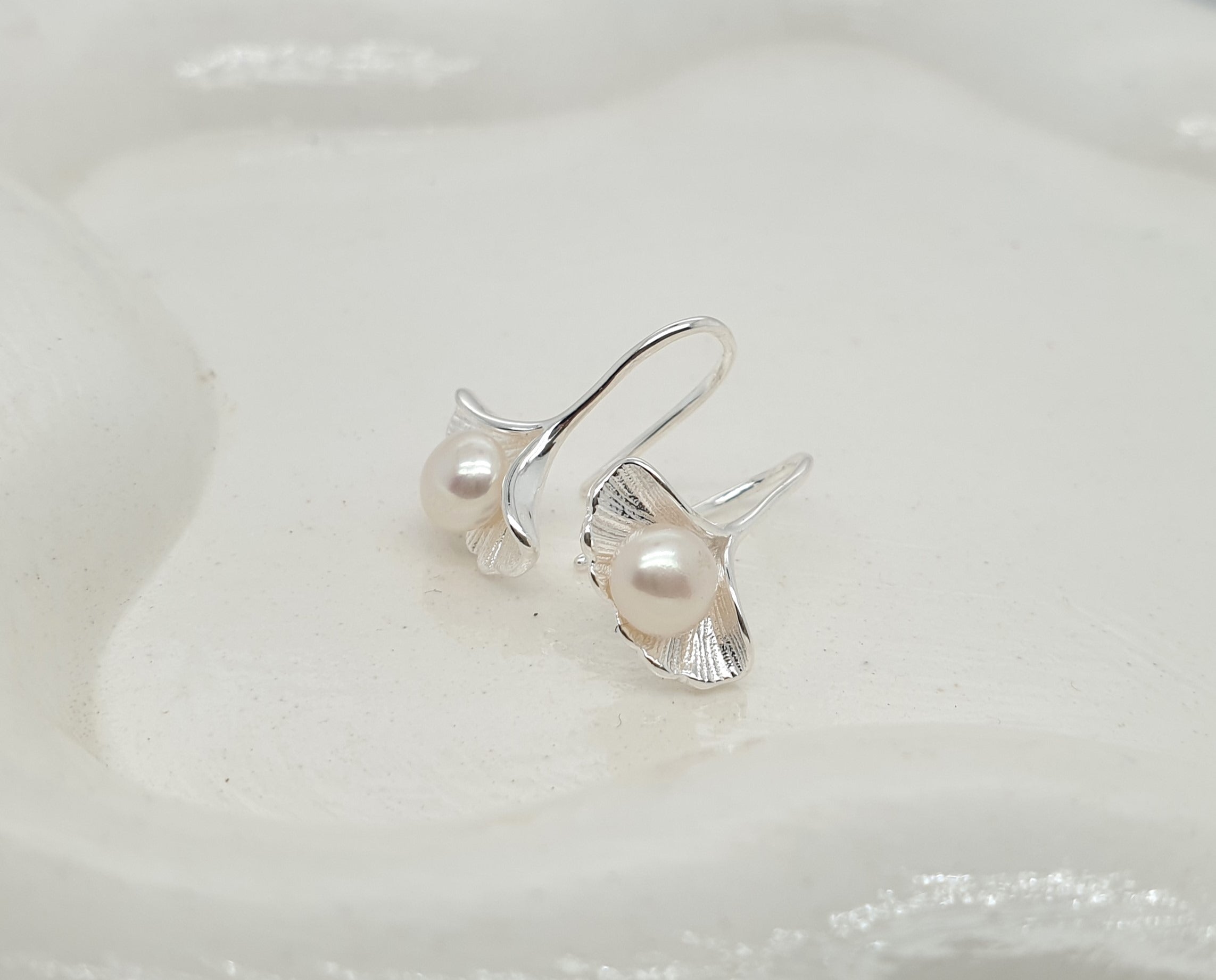 Classy Pearl Earrings image 0