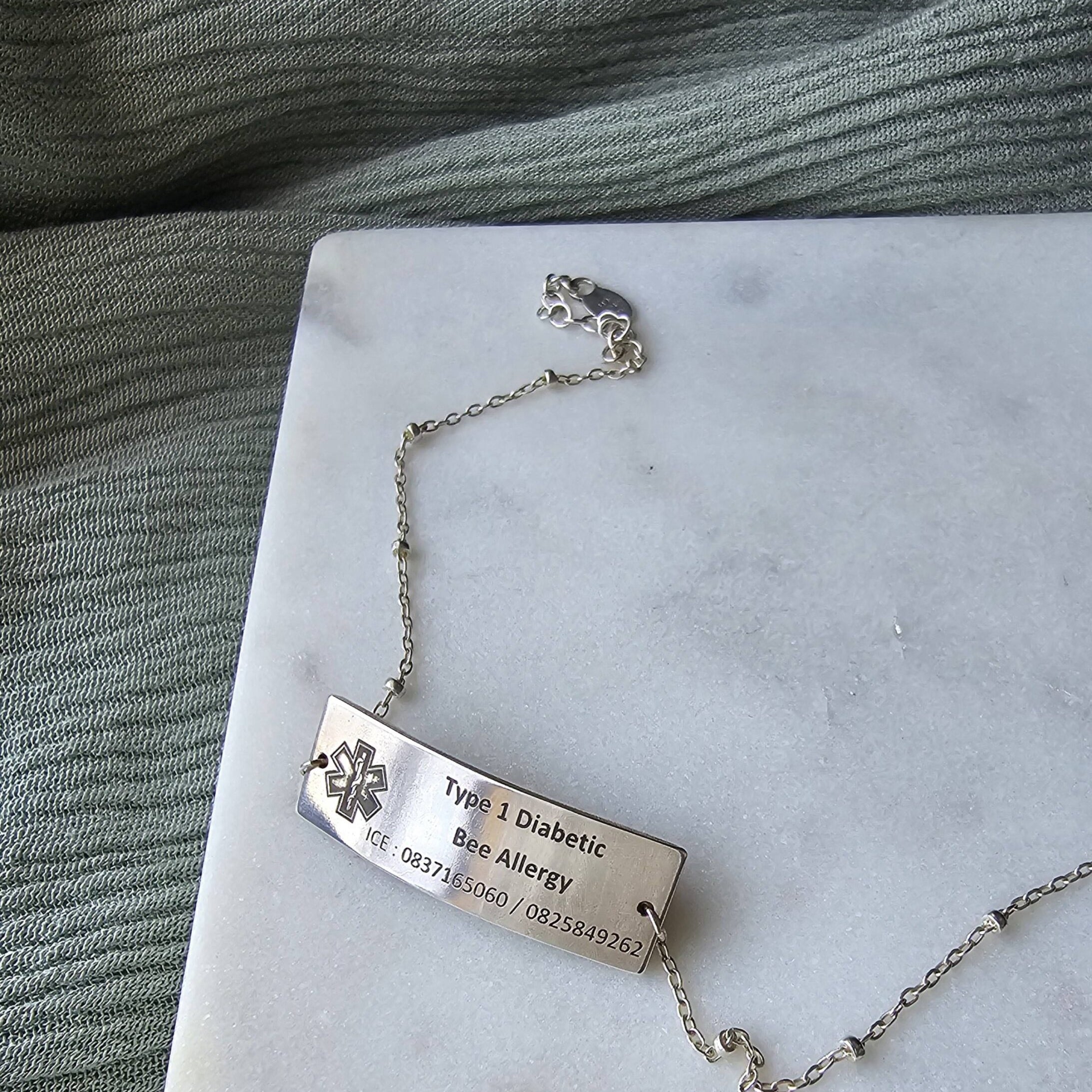 Silver Medical Alert Bracelet image 0