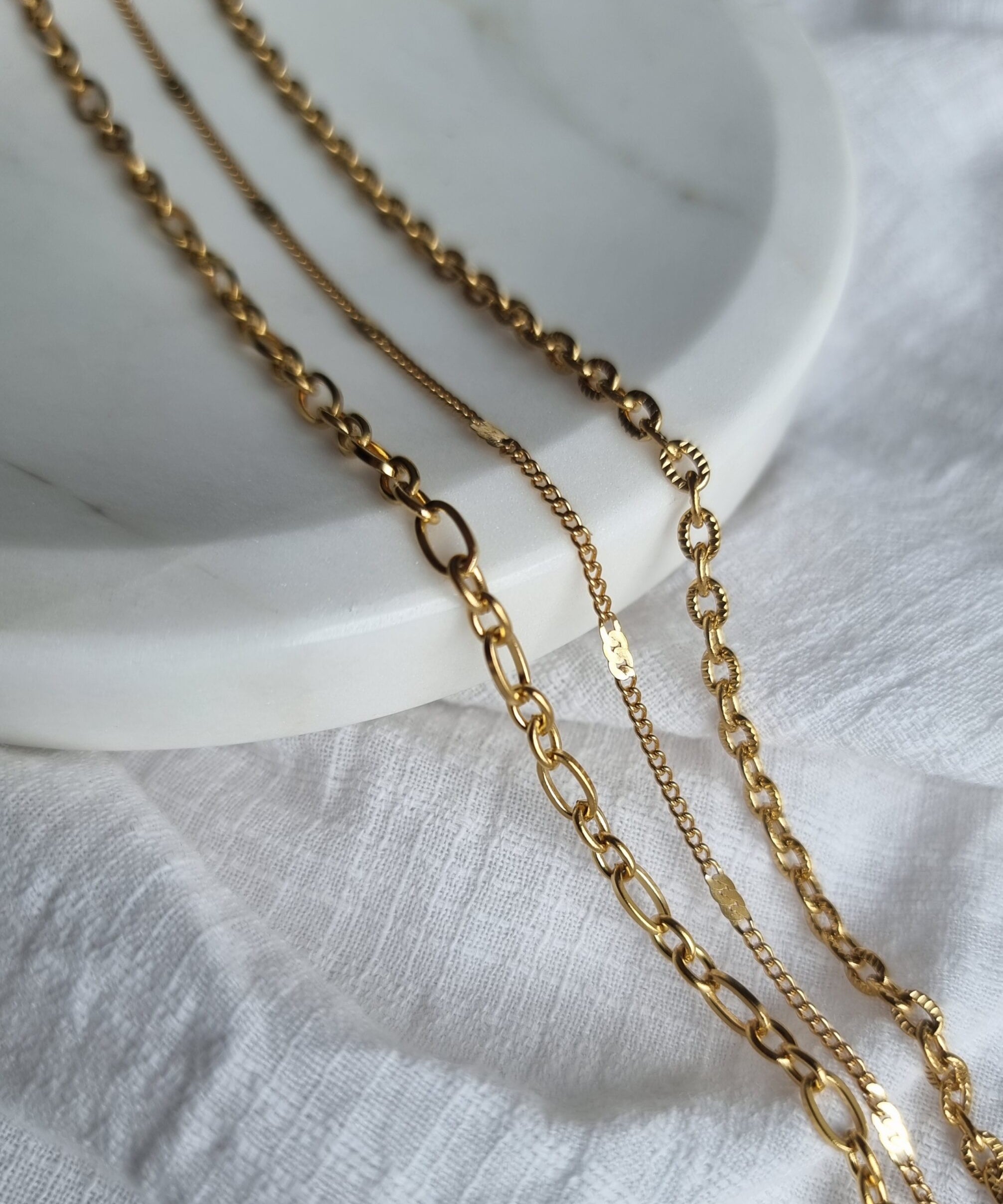 Gold Layering Chains image 0