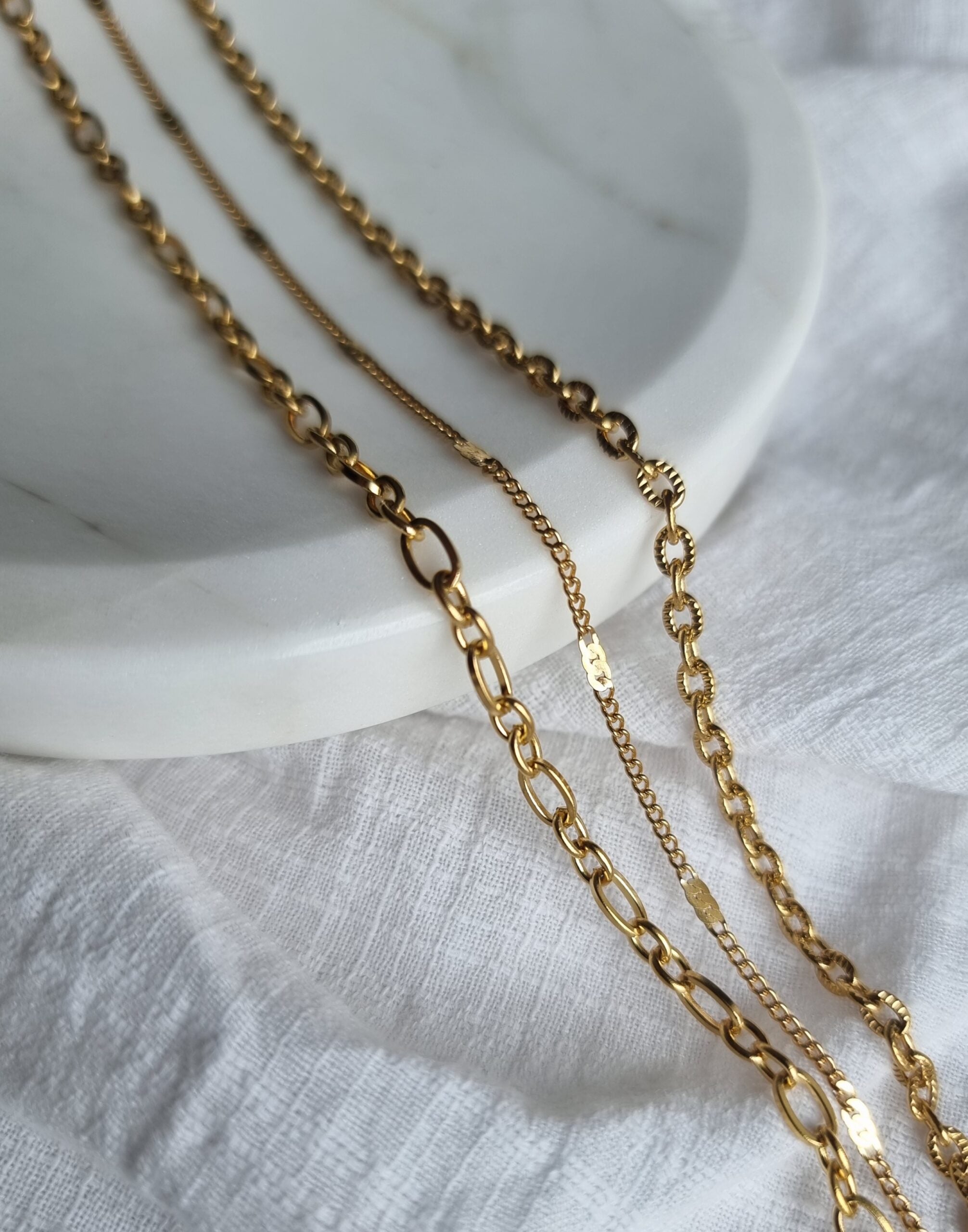 Gold Layering Chains image 0