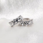 Oval Cubic Huggies image 0