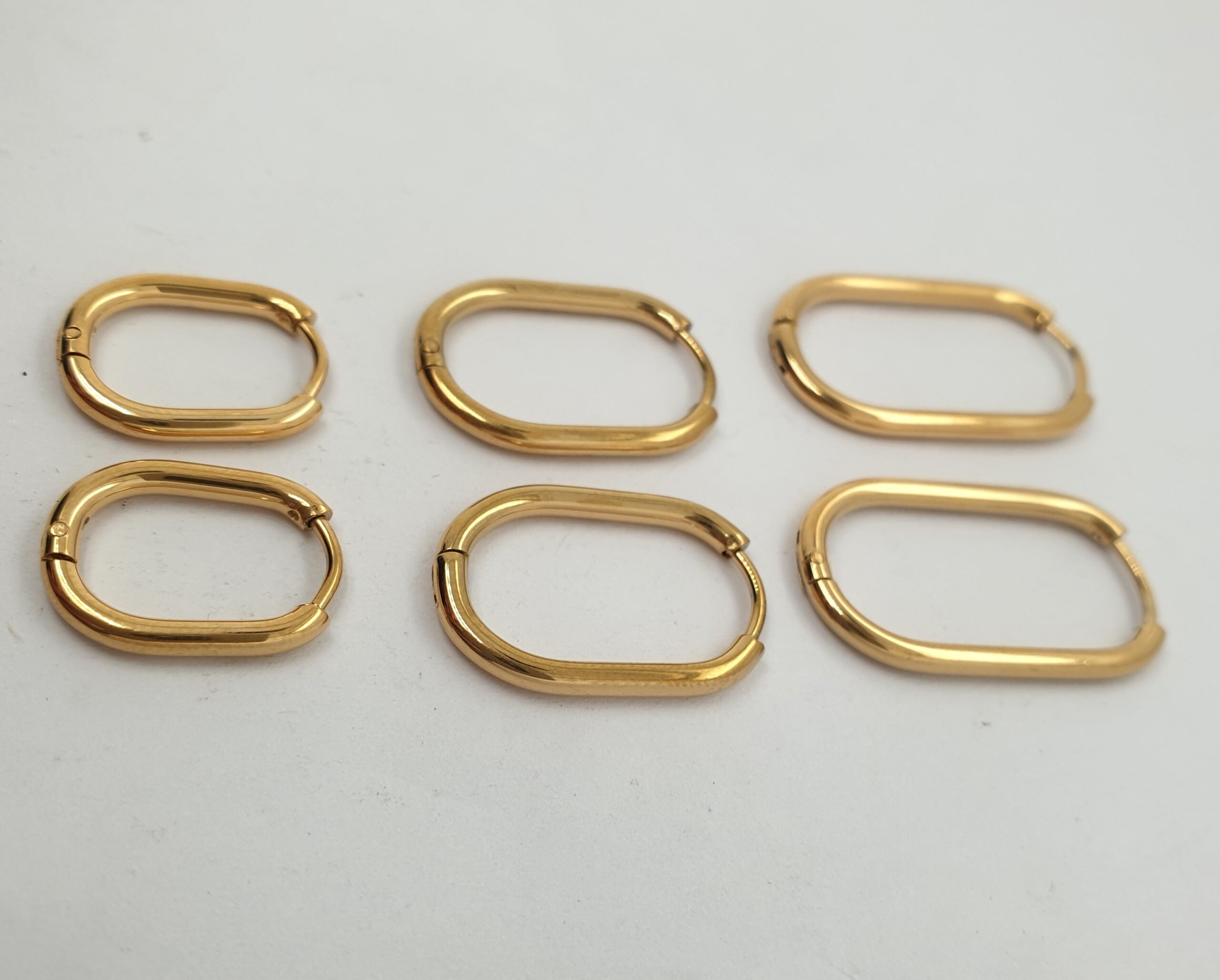 Oval Stainless Steel Huggies image 3