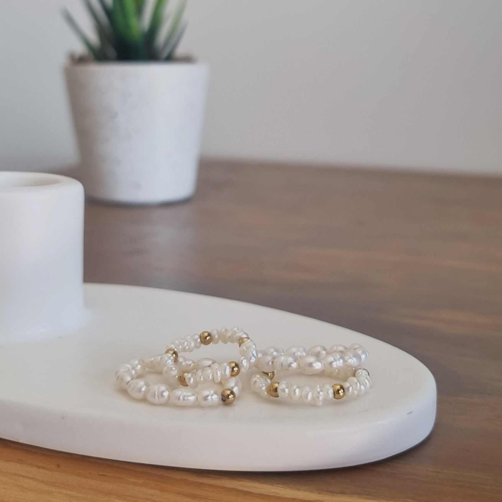 Pearl Semi-Stretch Ring image 0