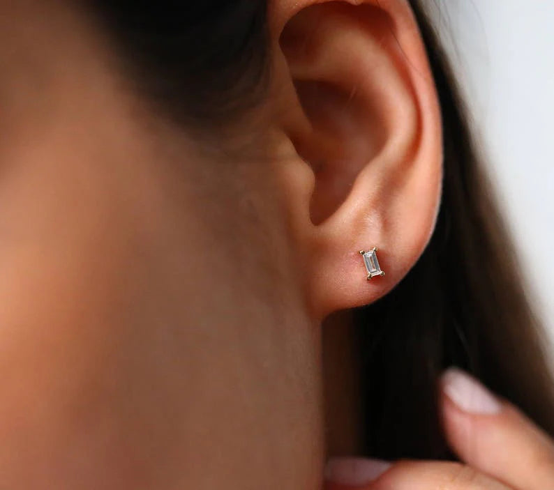 The Stud Baguette Moissanite Earrings image 0