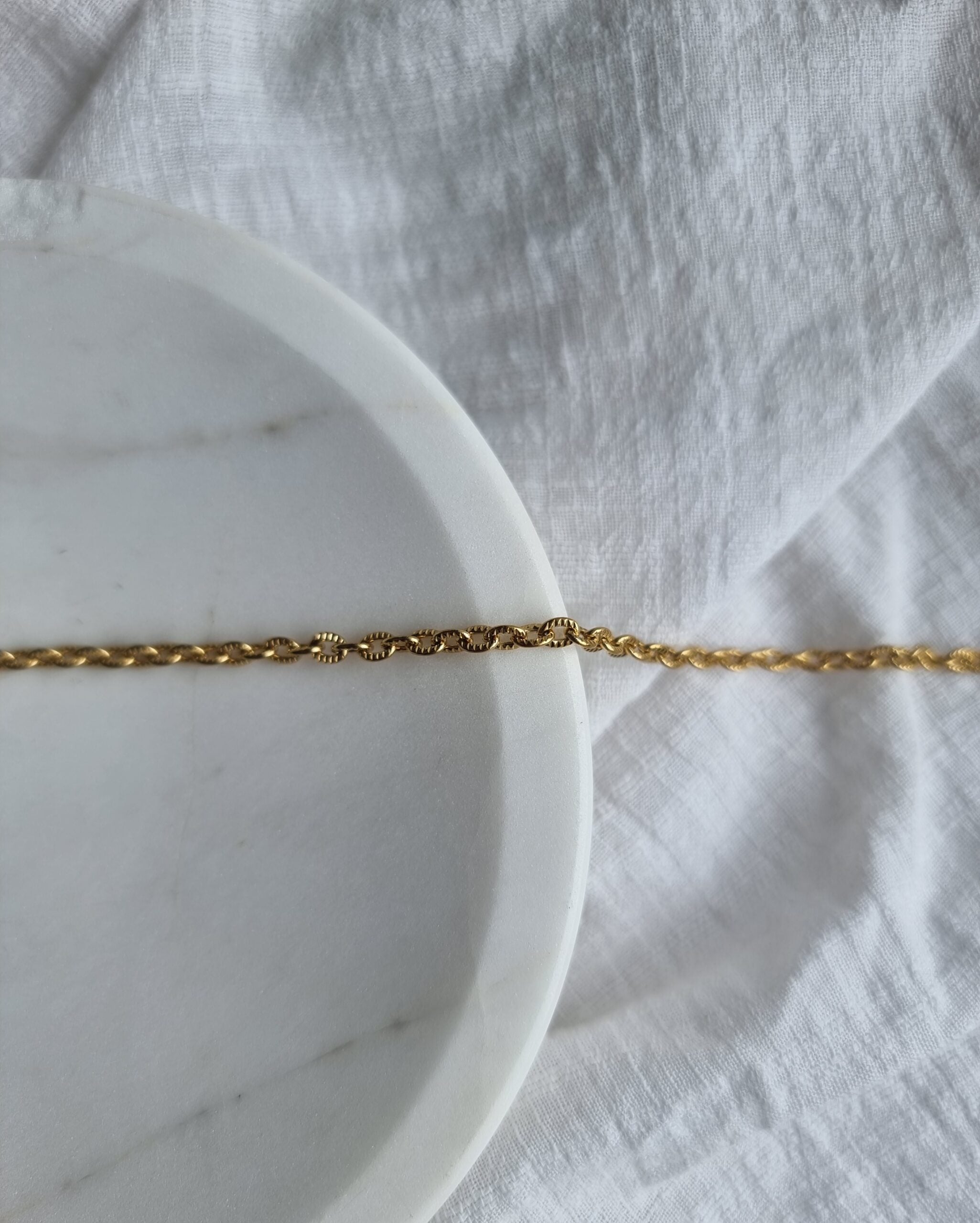Gold Layering Chains - Minks image