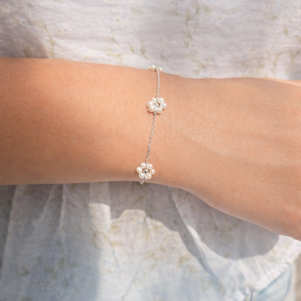 Freshwater Pearl Flower Bracelet
