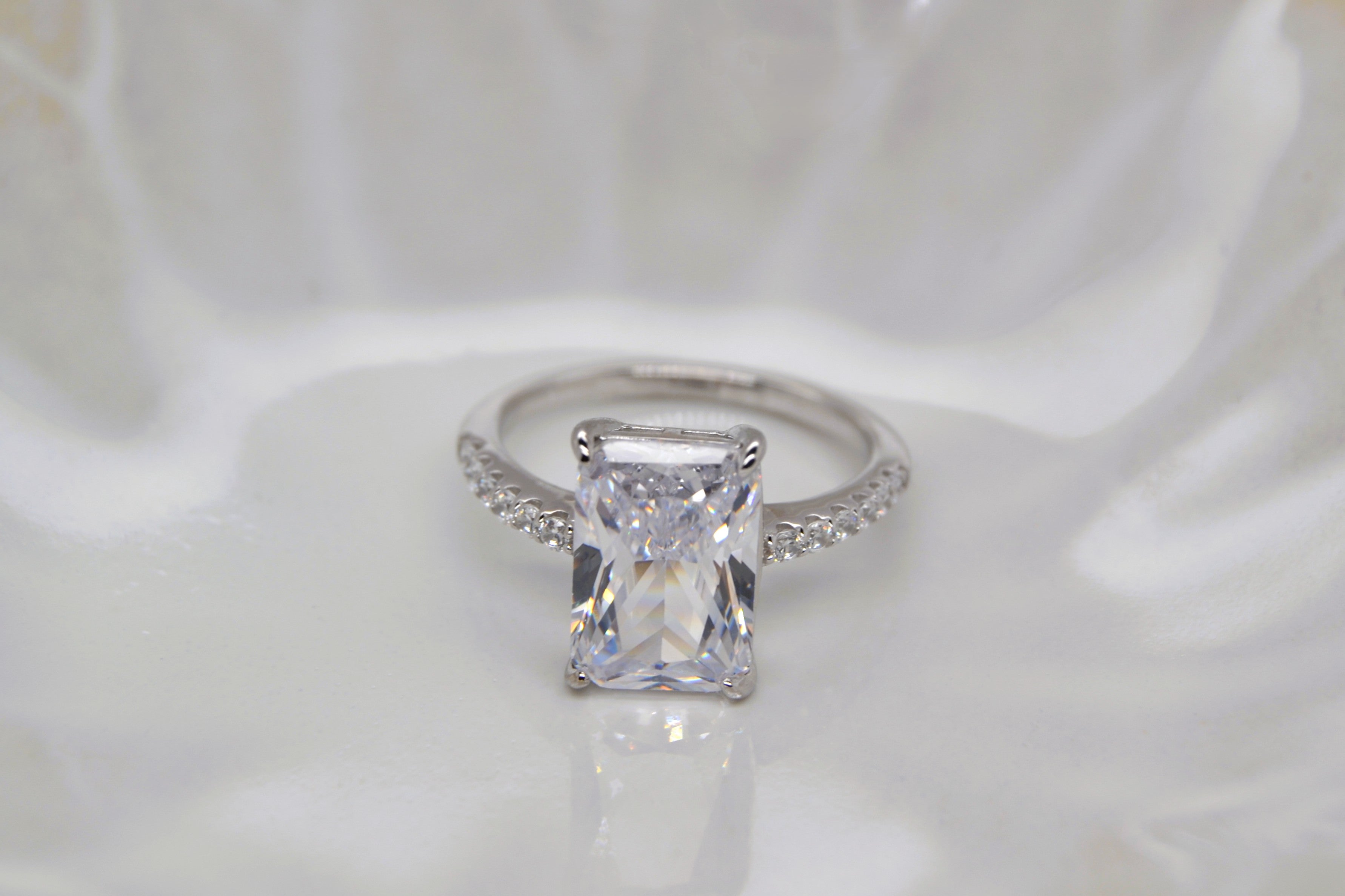 Serena Ringu The Serena Ring – Mark Of A - Jewelry Designer