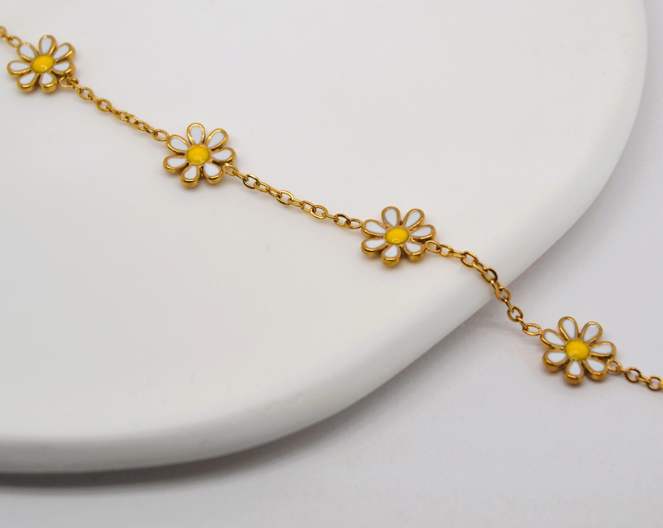 Colored Daisy Bracelet image 0