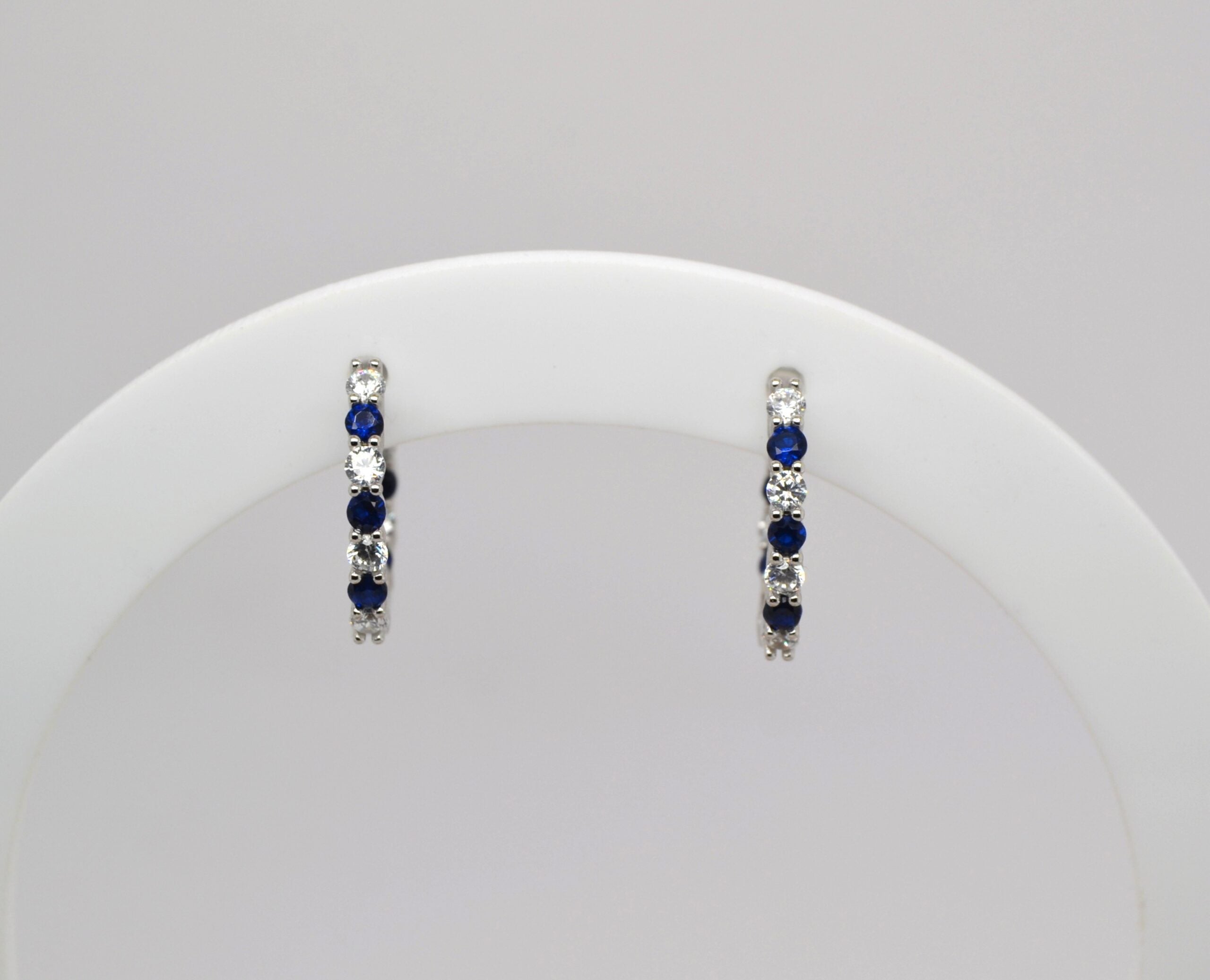 Cova Silver Huggies image 0