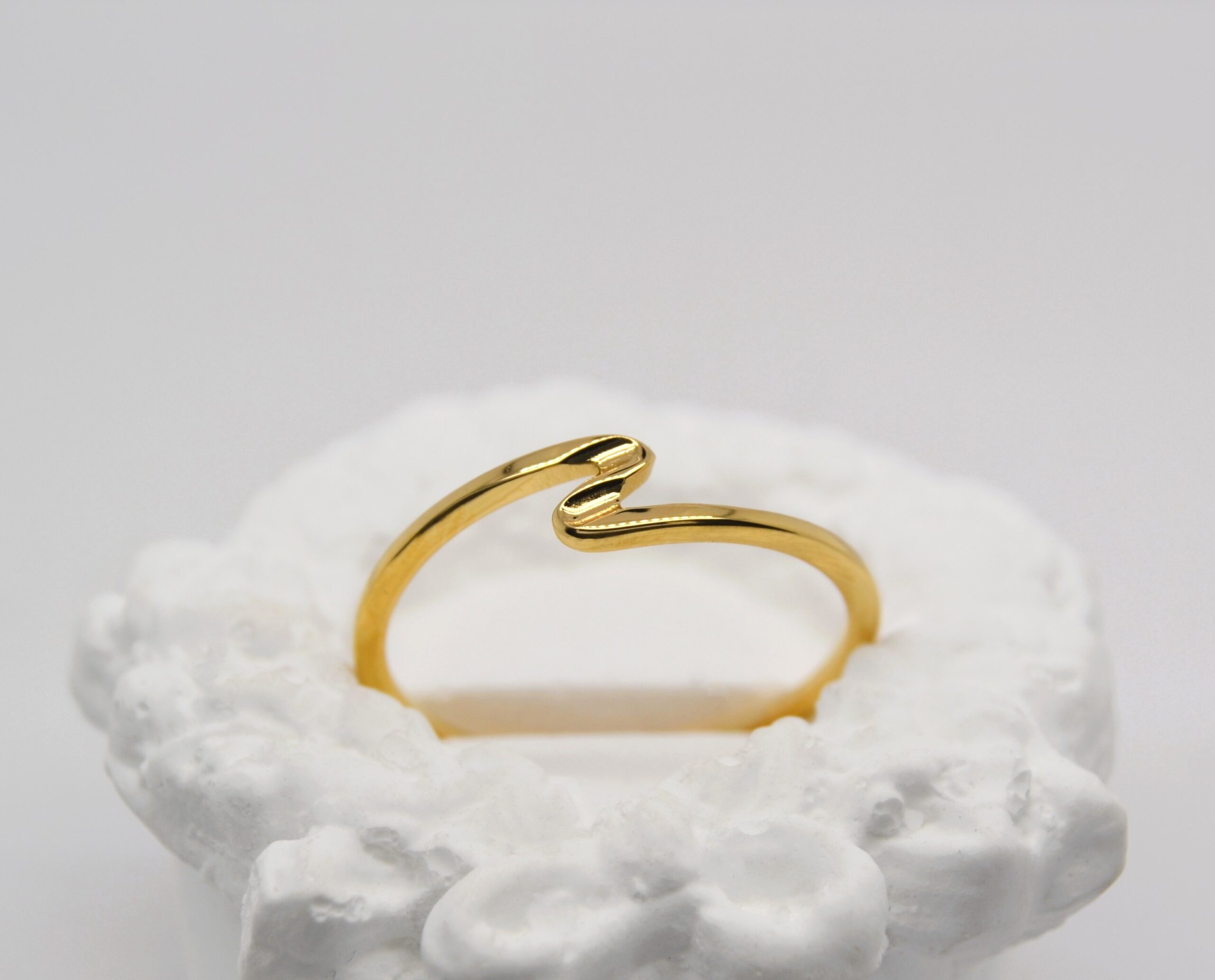 Gold Small Wave Ring image 0