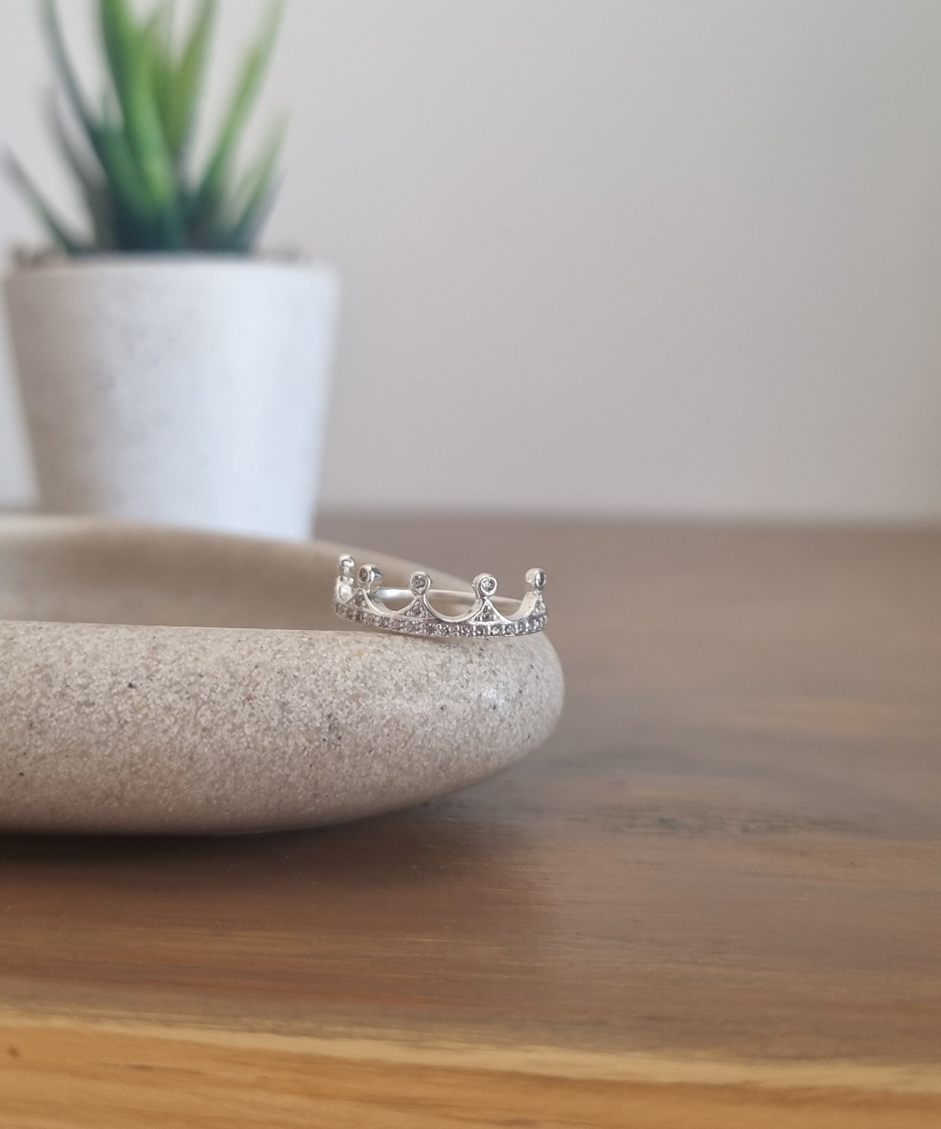 Silver Crown Ring image 0