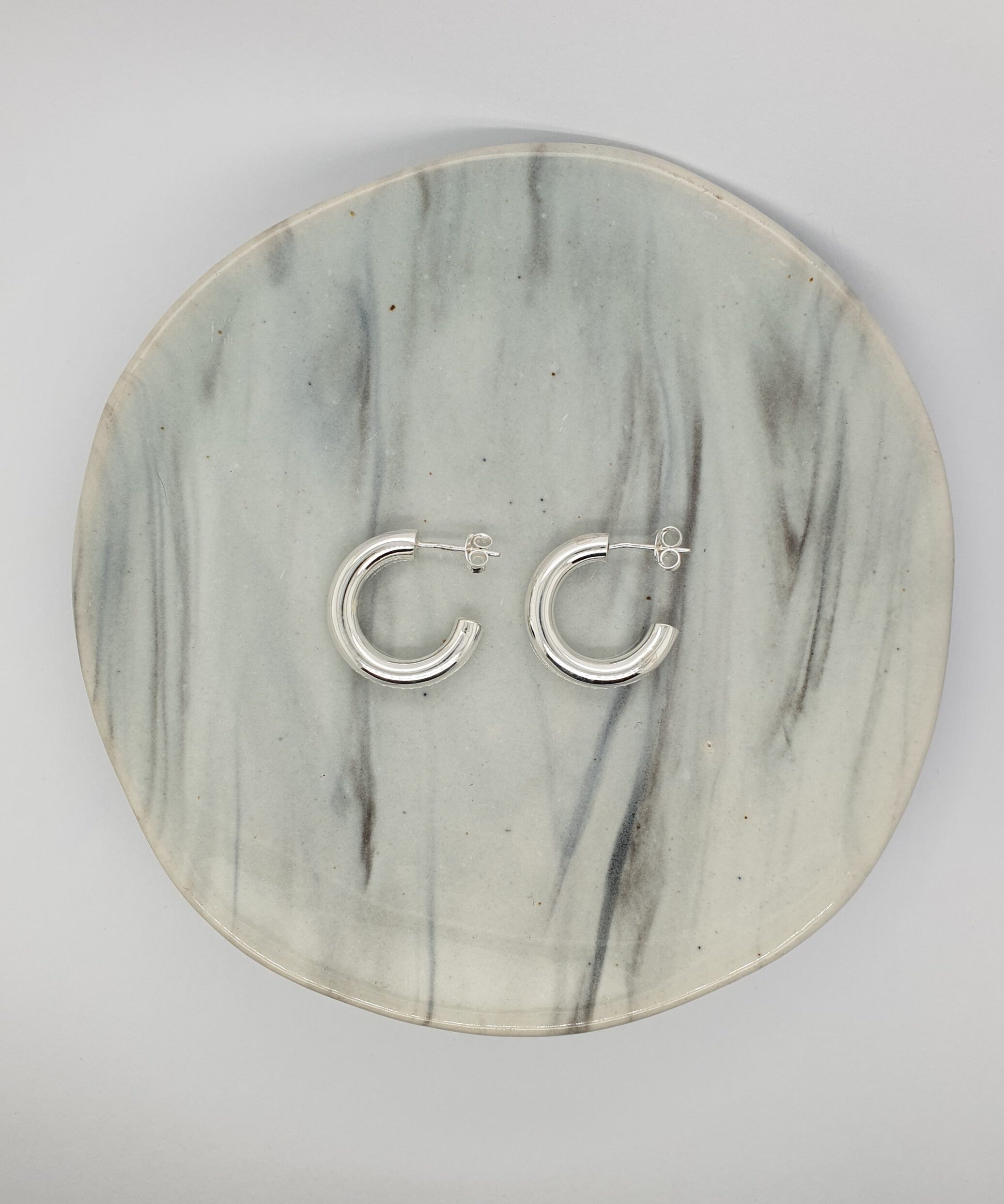 Arian Silver Hoop image 0