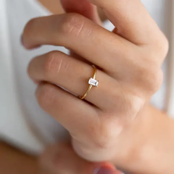 The Baguette Diamond Ring 1