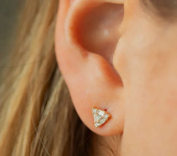 The Baguette Triangle Diamond Earrings 1