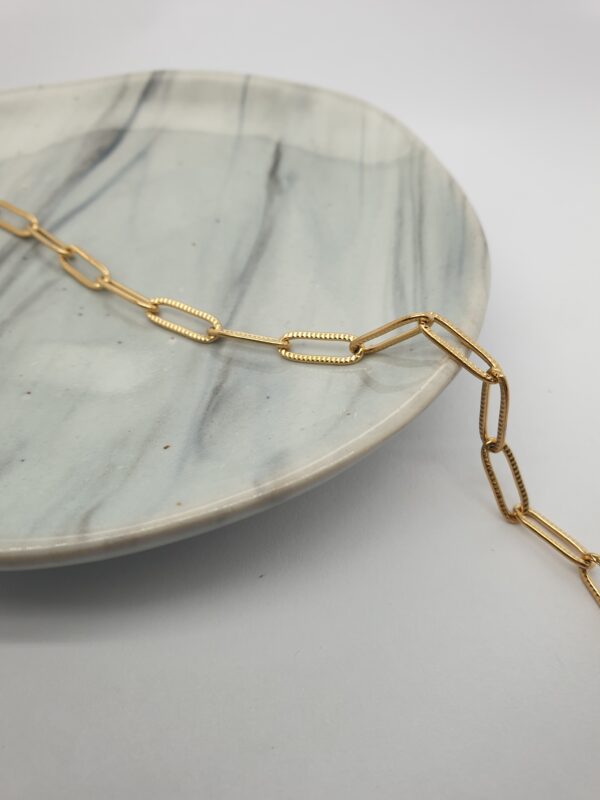 Textured Paperclip Chain