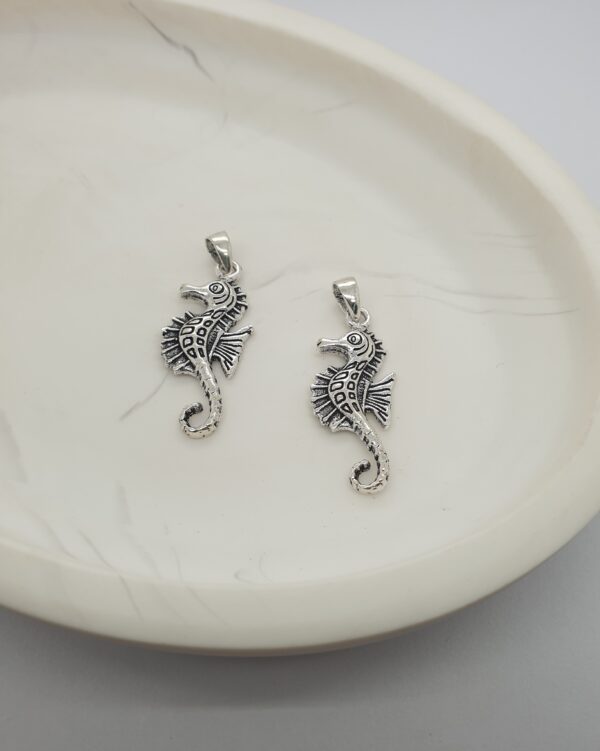 Silver Seahorse Charm